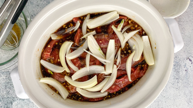 beef and onions in crock pot 