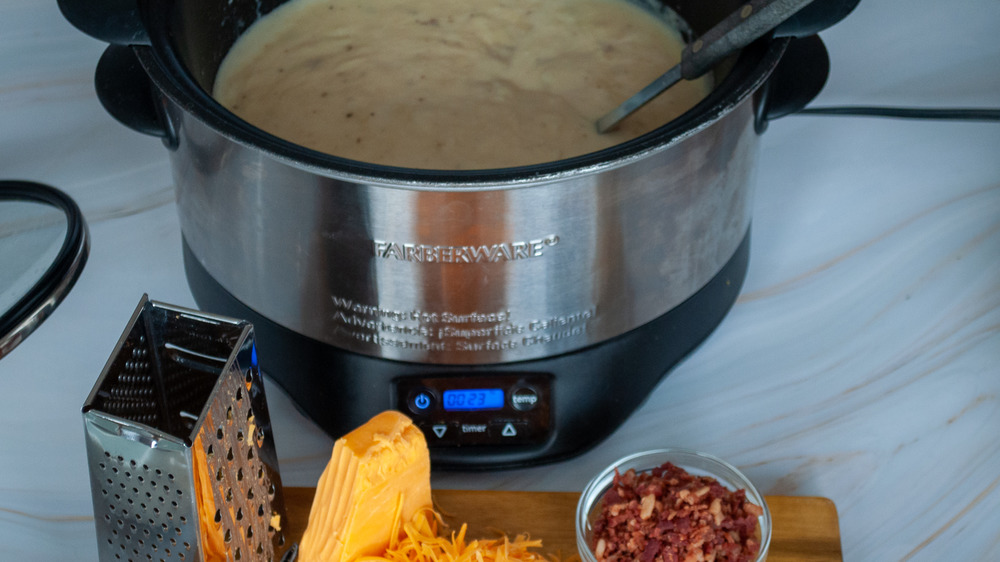 slow cooker potato soup cooking