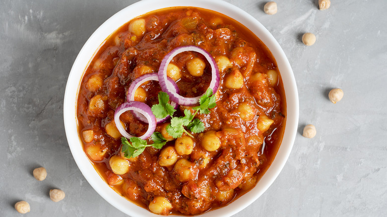 A dish of chickpea masala