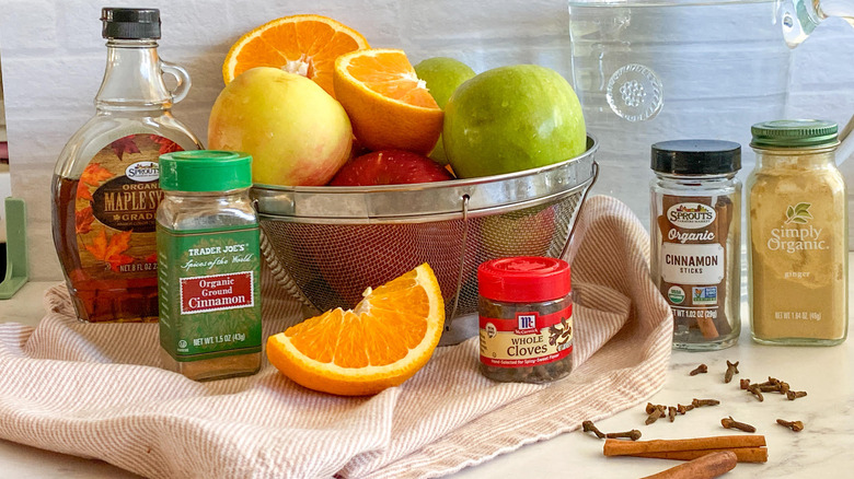 Small-Batch Apple Cider ingredients 