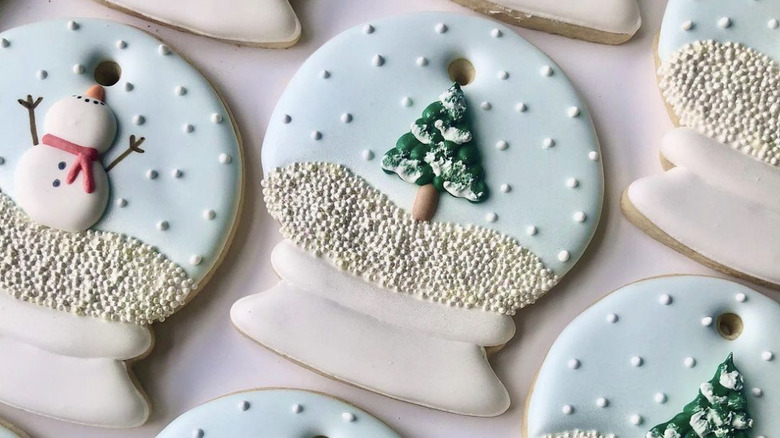 snow globe sugar cookies 