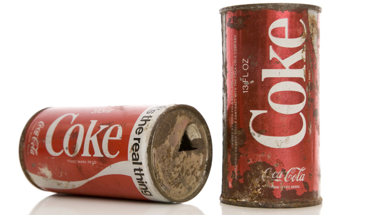vintage Coca-Cola can pull tab