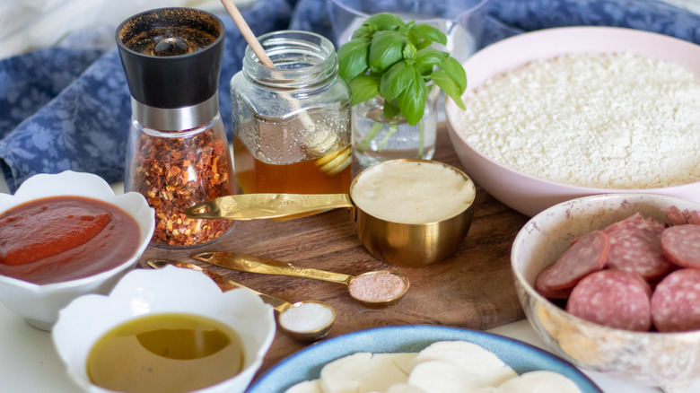 ingredients for homemade pizza