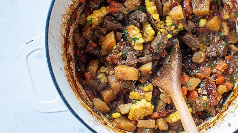 corn in stew pot 