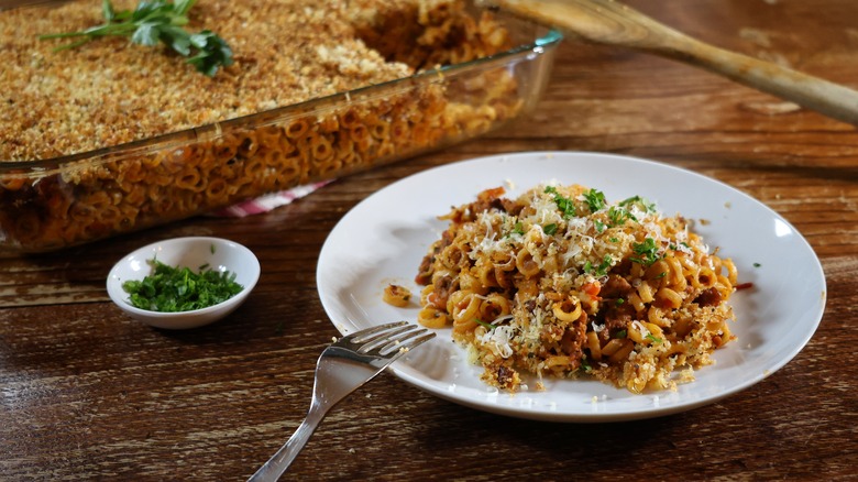 plate of anelletti al forno