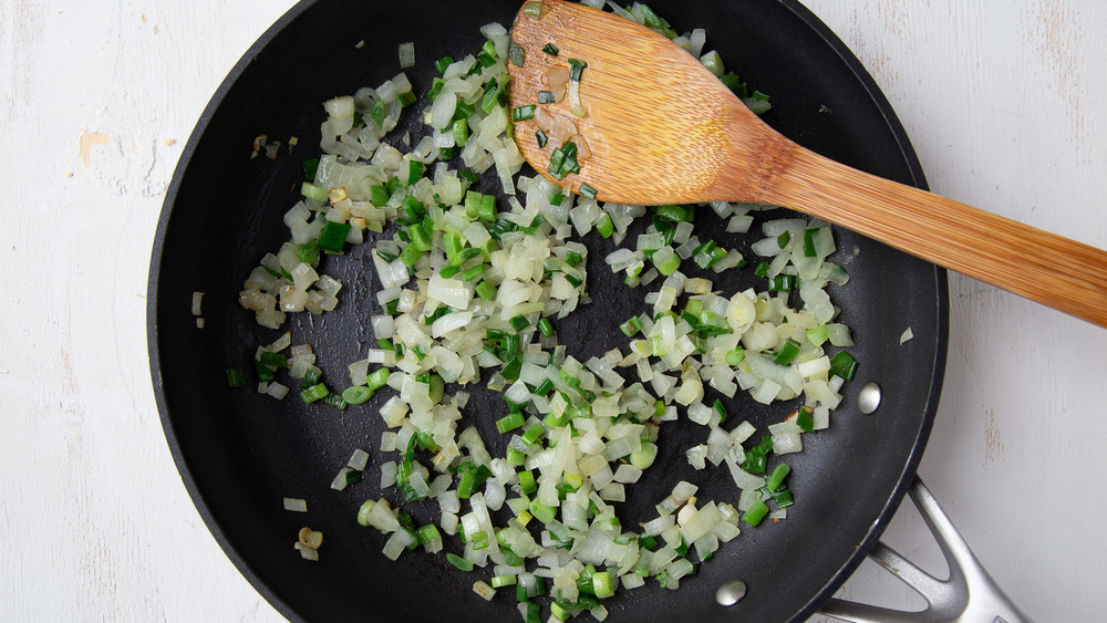 cooking onions