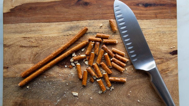 knife and pretzel sliced rods 