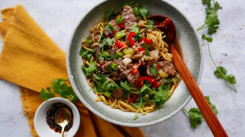 beef and noodles soup