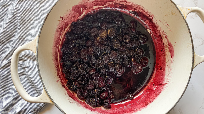 cooked cherry chutney