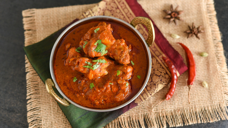 goan style chicken vindaloo