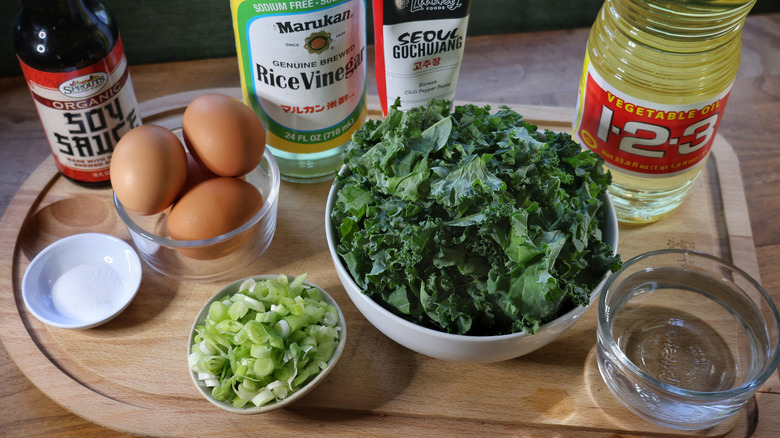 gochujang kale and eggs ingredients