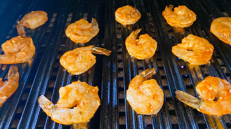 shrimp on grill 