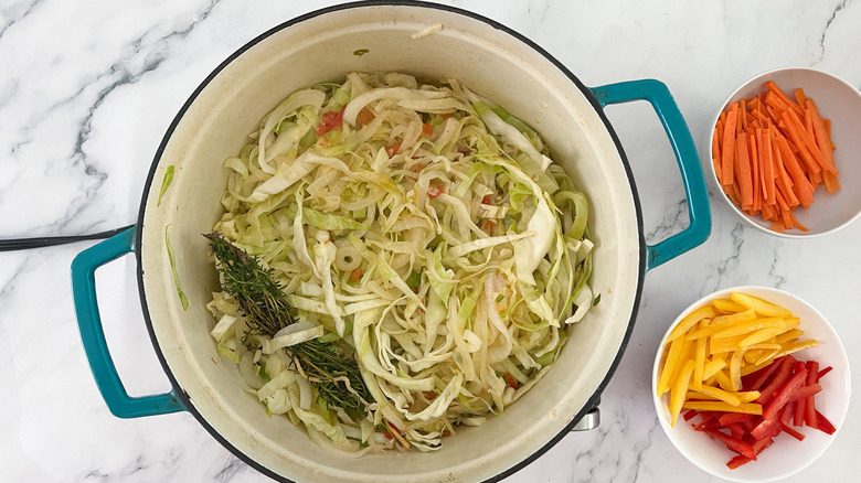 cooking cabbage in pot