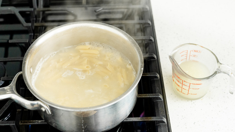 boiling pasta