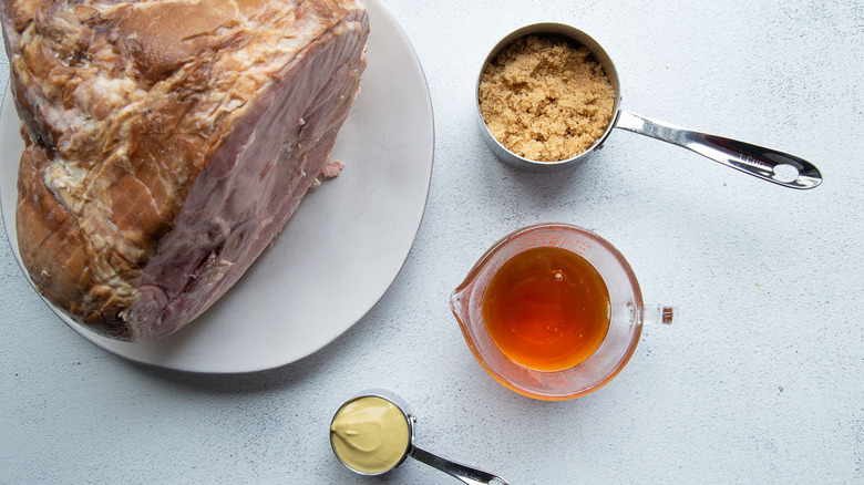 honey-glazed ham ingredients