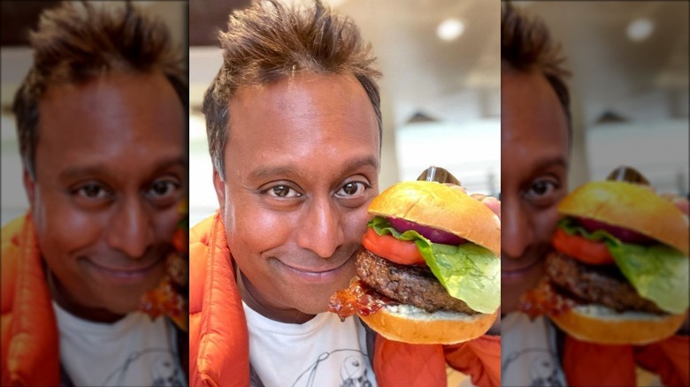 Ali Khan takes selfie with burger