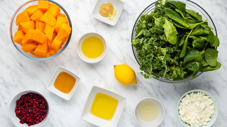 squash pomegranate salad ingredients 