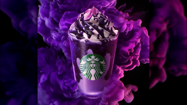 Starbucks Japan's purple Halloween frappuccino