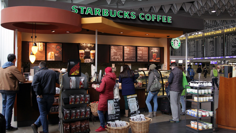 Starbucks customers in line