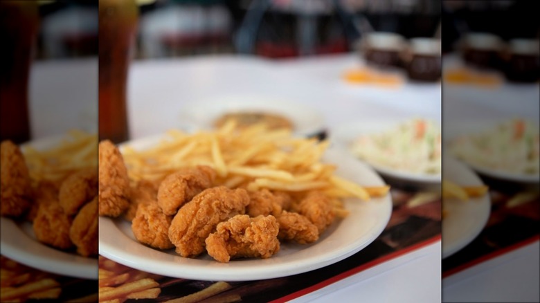 Steak 'n shake chicken fingers