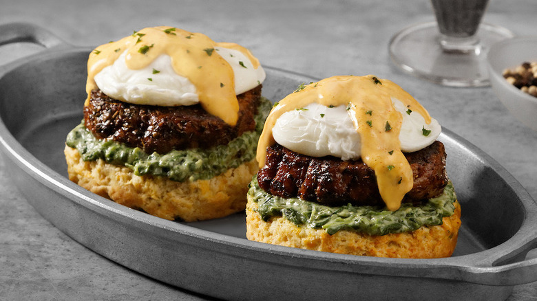 Cajun Tenderloin Benedict