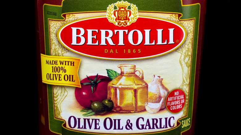 Bertolli Olive Oil and Garlic Pasta Sauce 