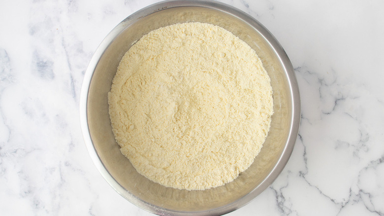 lemon cake mix in bowl