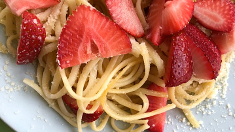 Polish pasta with strawberry sauce