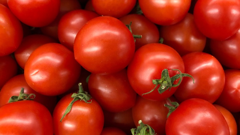 large cluster of fresh tomatoes