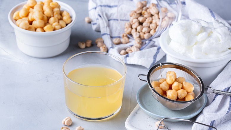 Aquafaba and chickpeas