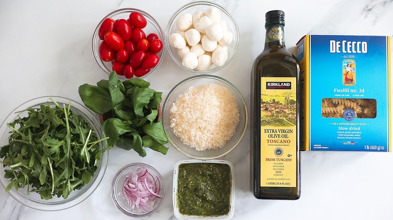 ingredients for pesto pasta salad