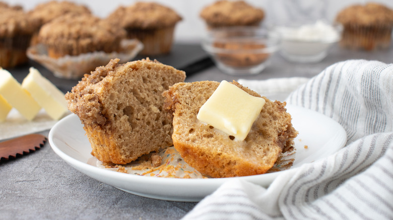 snickerdoodle muffins with butter