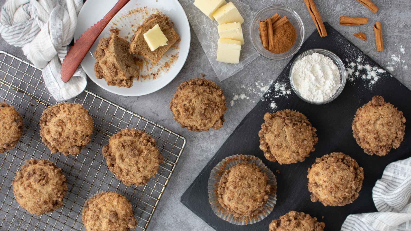 Super Cinnamon Sugar Snickerdoodle Muffins Recipe