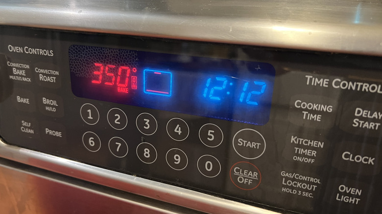 oven preheat display setting