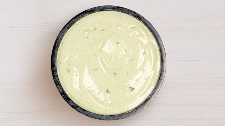 Taco Bell avocado ranch sauce