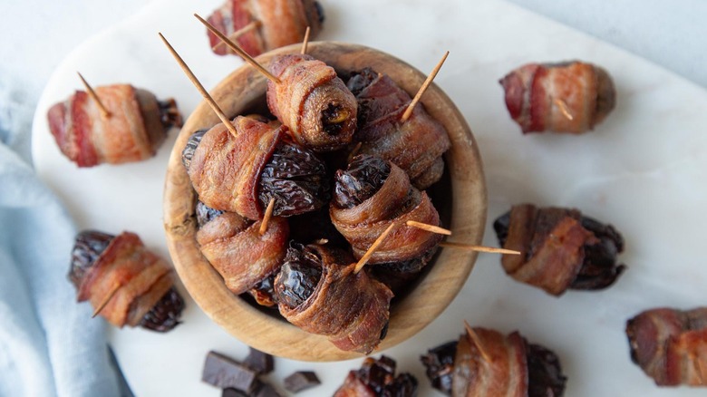 dates wrapped in bacon