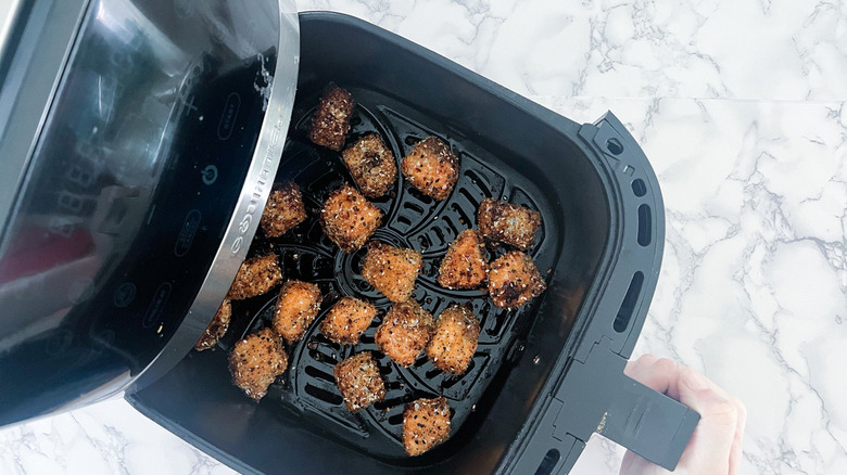 breaded salmon in air fryer