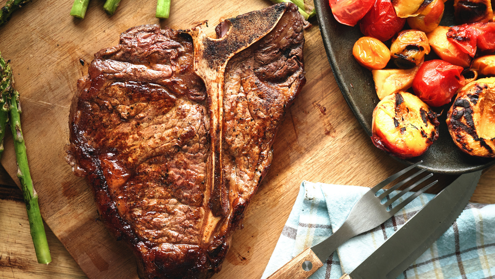 T-bone And Porterhouse Steaks From 13 Popular Chain Steakhouses Ranked 