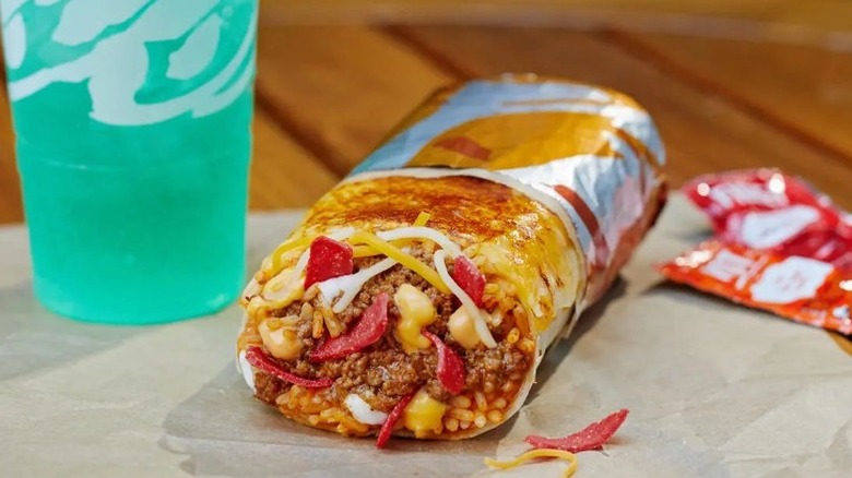 grilled cheese taco with drink