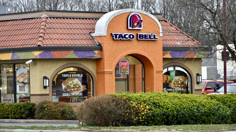 Taco Bell restaurant 