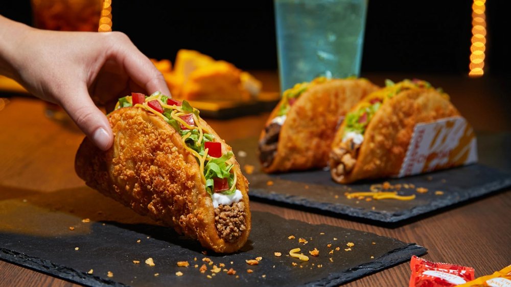 Taco Bell Toasted Cheddar Chalupa 