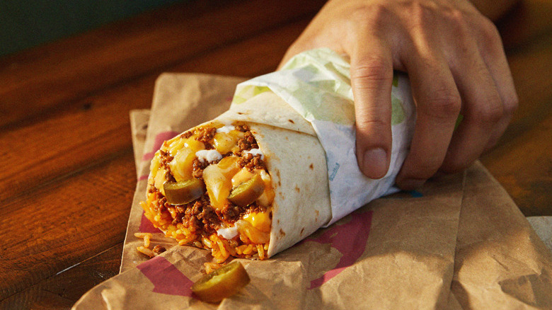 Taco Bell spicy beefy melt burritos