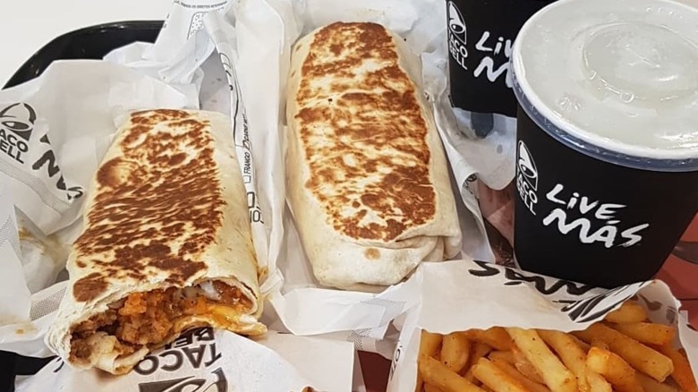 Quesaritos on white paper