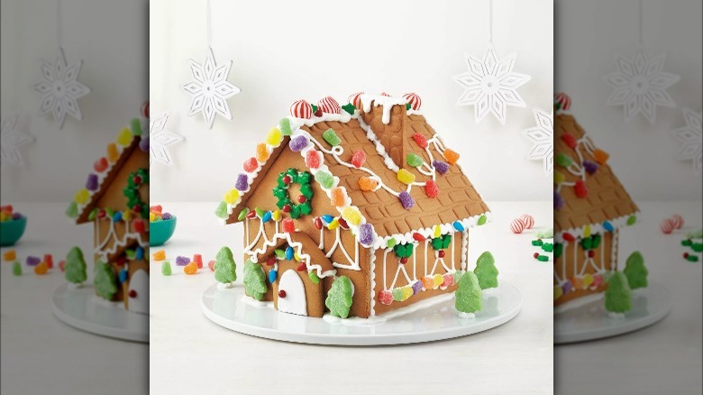 A gingerbread house