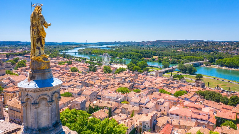 Avignon with view of the Pope's Palace