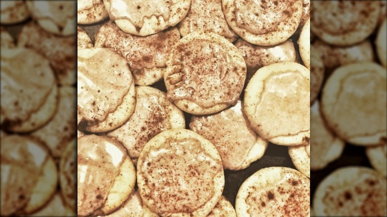 Taylor Swift's chai sugar cookies iced with nutmeg