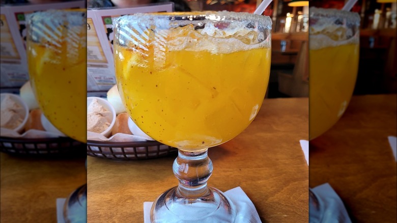 mango margarita at Texas Roadhouse