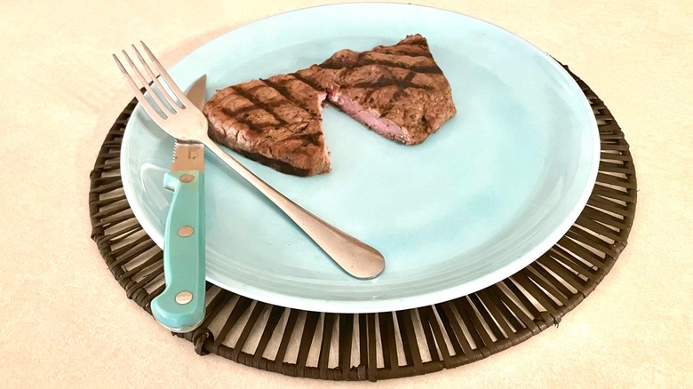 sirloin with fork and knife