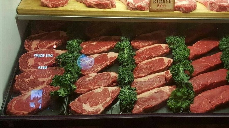 Tray of Texas Roadhouse steak