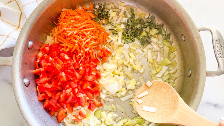 veggies in a frying pan 